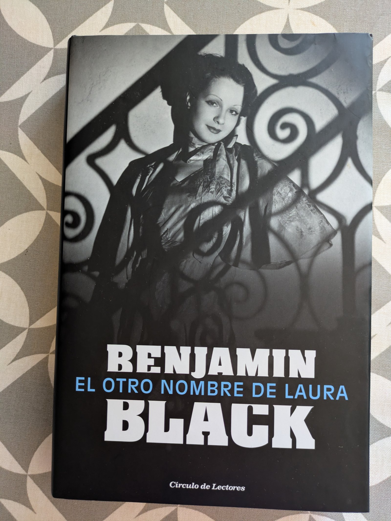 El otro nombre de Laura