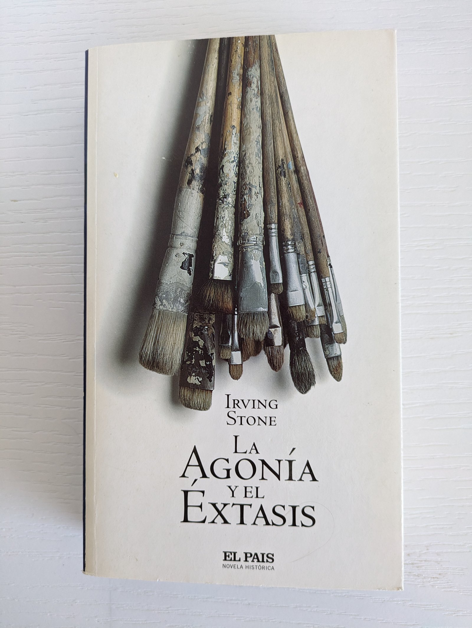 La agonia y el extasis